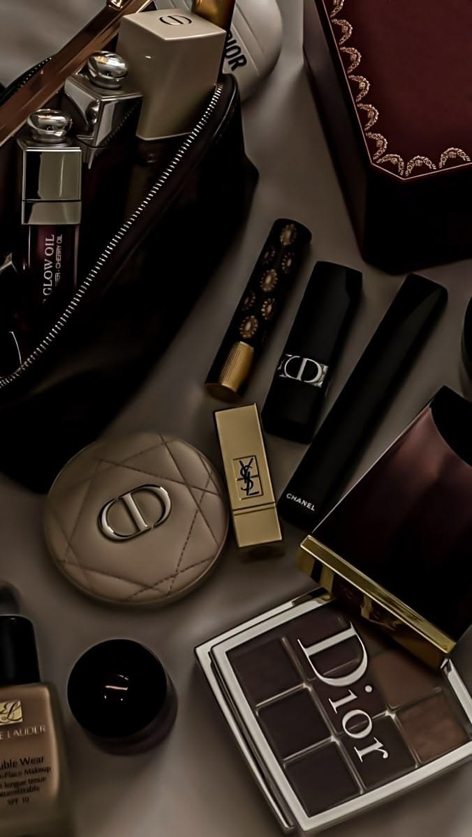 Luxury Makeup 