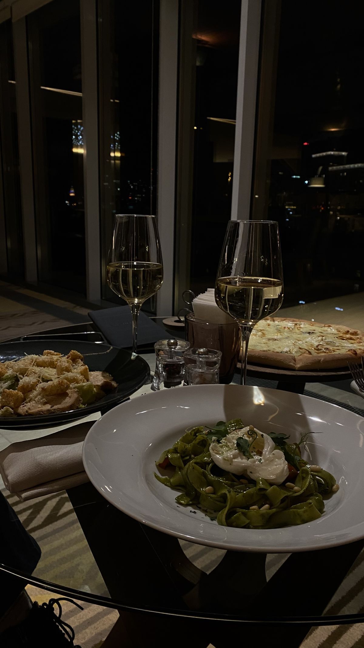 Dinner Date on You 